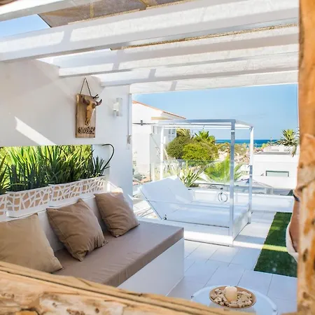 Holidayvilla Sunrise, Piscina, Bbq, Wifi, Gym, Corralejo
